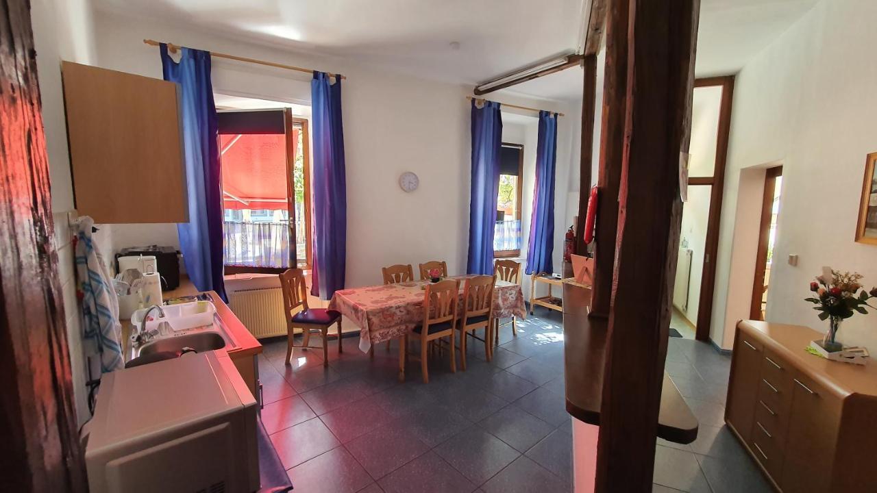 Haus Born Apartamento Treis-Karden Exterior foto